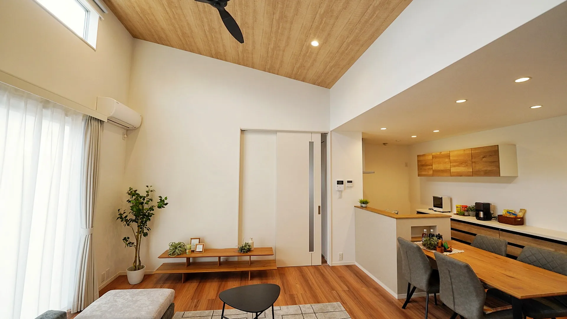 株式会社リバティ